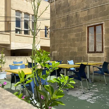 Xemx Guest house Qala