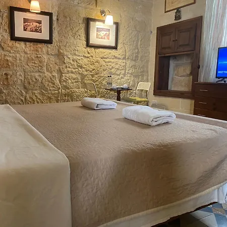 Xemx בית הארחה