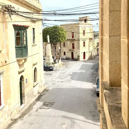 בית הארחה Xemx 4*