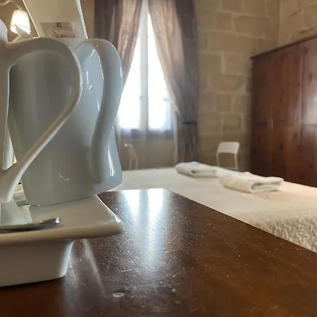 Πανσιόν Xemx Qala