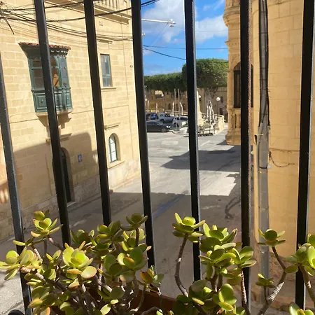 Xemx Guest house Qala