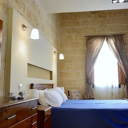 Guest house Xemx *