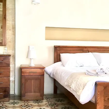 Guest house Xemx